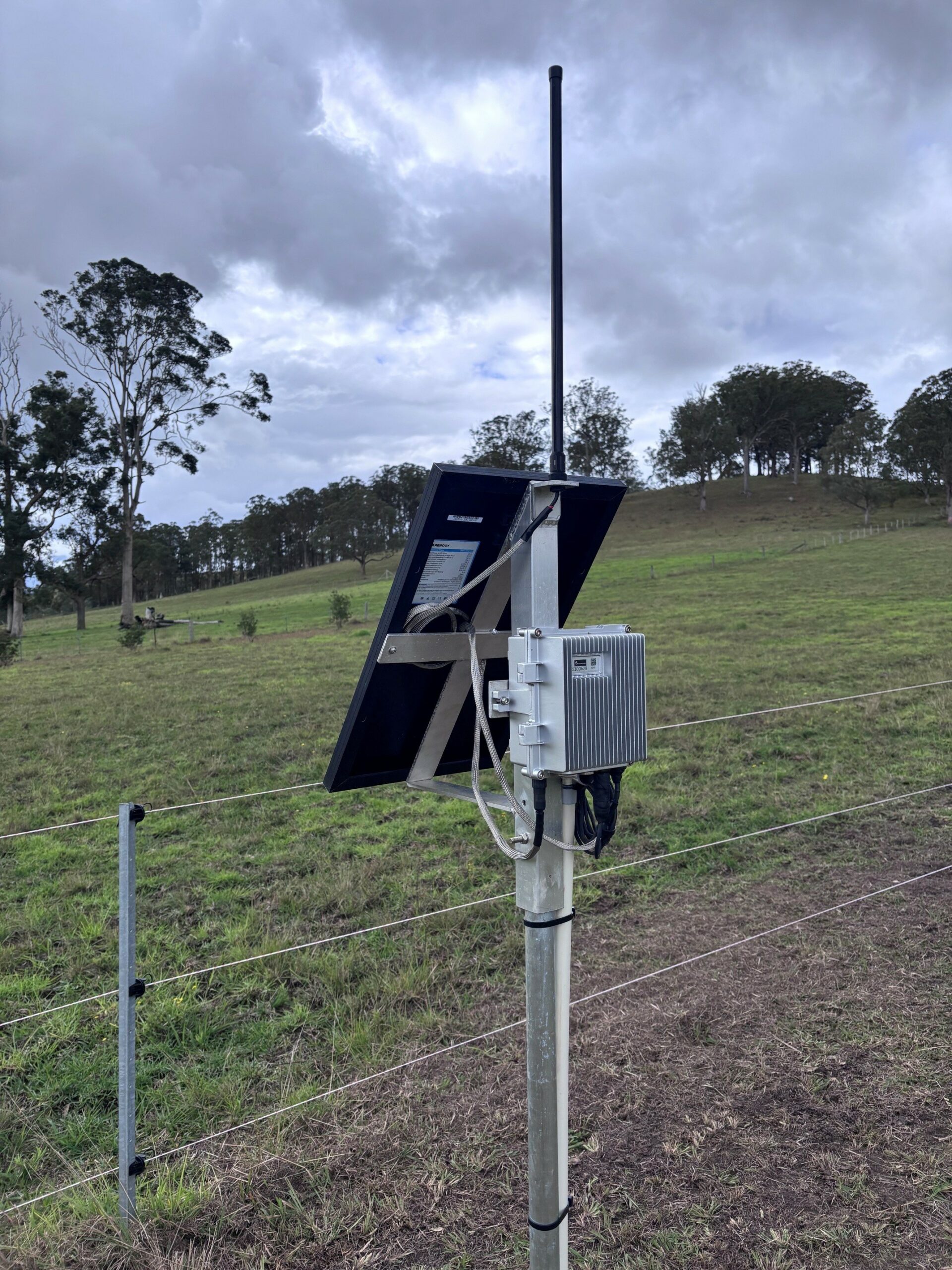 SynaptiX soil moisture monitor